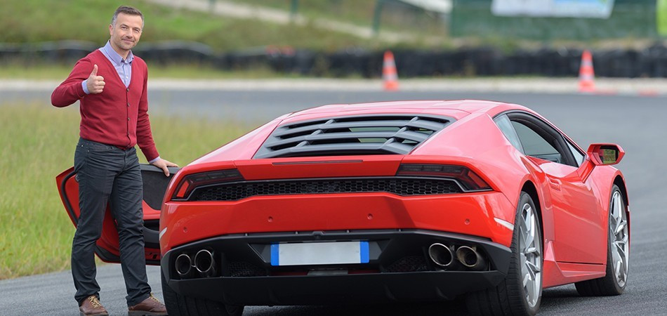 EL VALLE DEL MOTOR EL VALLE DEL MOTOR